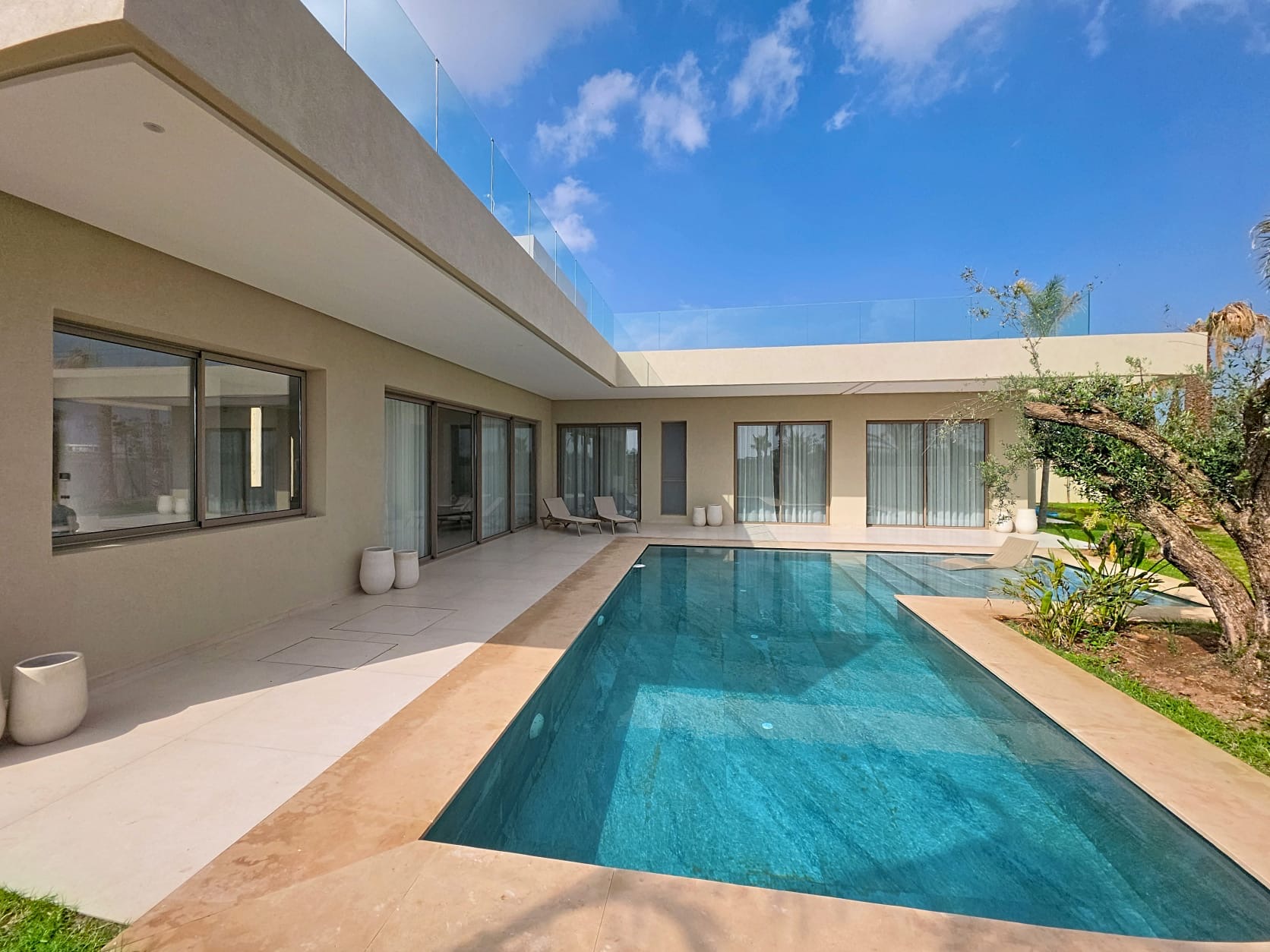 Villa Khamsa